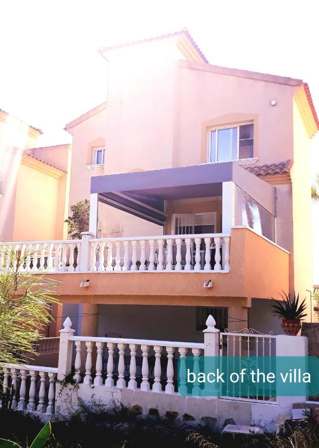 Fabulous Detached Large Villa 5 Bedrooms 3 Bathrooms Backing Onto Villamartin Golf Course المظهر الخارجي الصورة