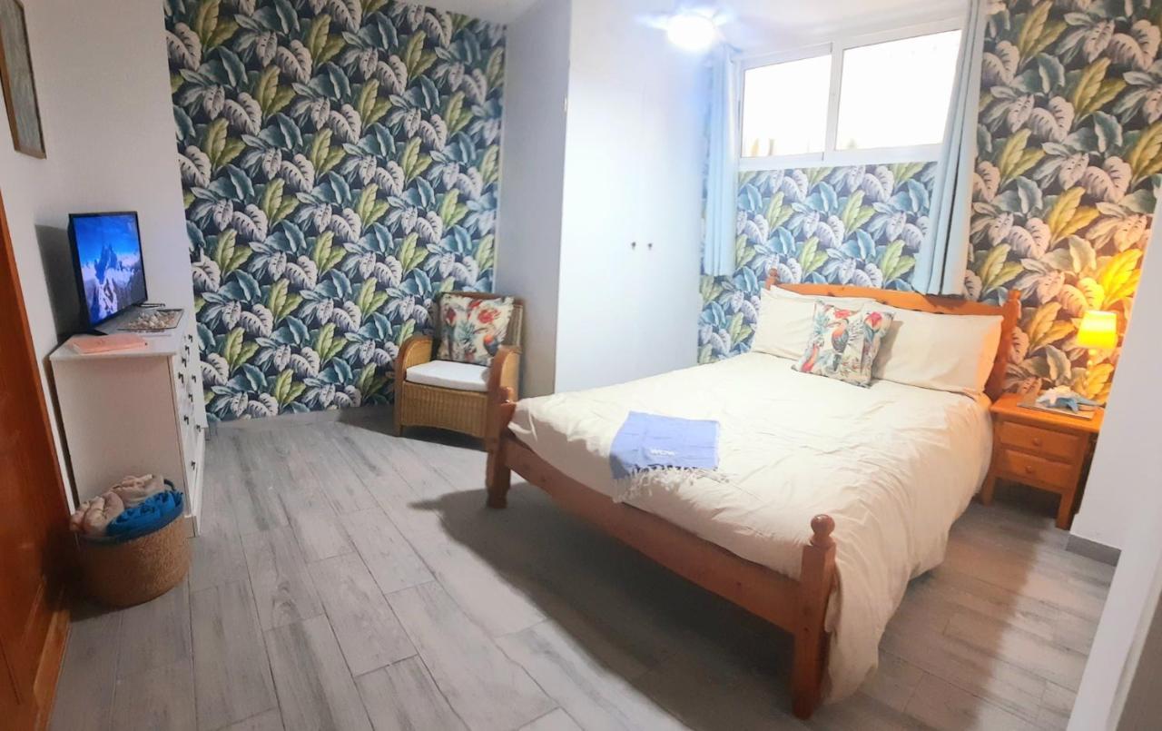 Fabulous Detached Large Villa 5 Bedrooms 3 Bathrooms Backing Onto Villamartin Golf Course المظهر الخارجي الصورة