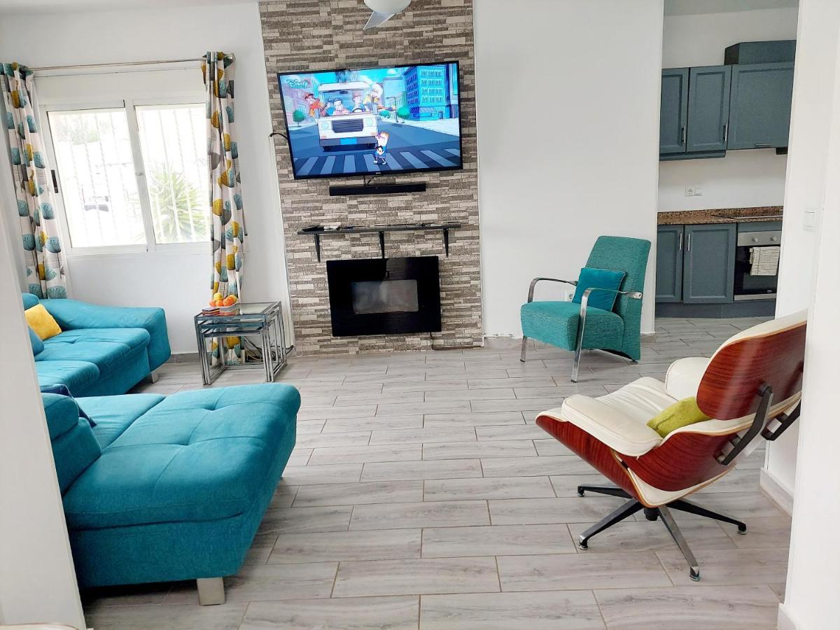 Fabulous Detached Large Villa 5 Bedrooms 3 Bathrooms Backing Onto Villamartin Golf Course المظهر الخارجي الصورة